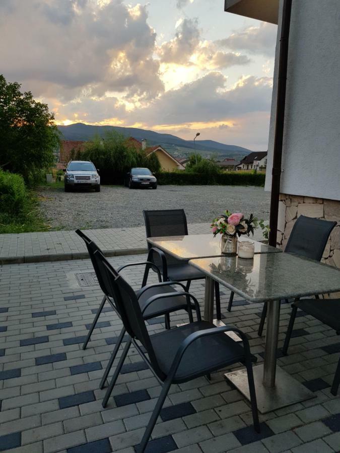 Sara, Alba Alba Iulia Exterior foto